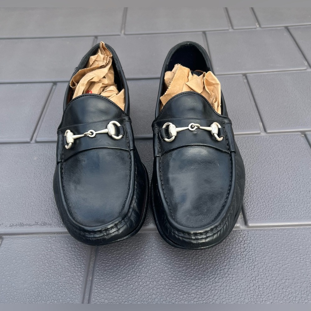 Allen Edmonds Verona II Italian Bit Loafer in Black Calfskin.